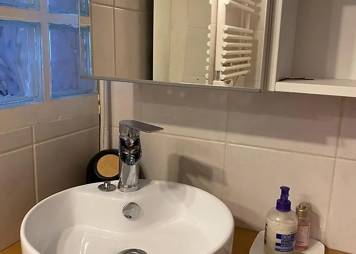 Cute In Appartement Versailles